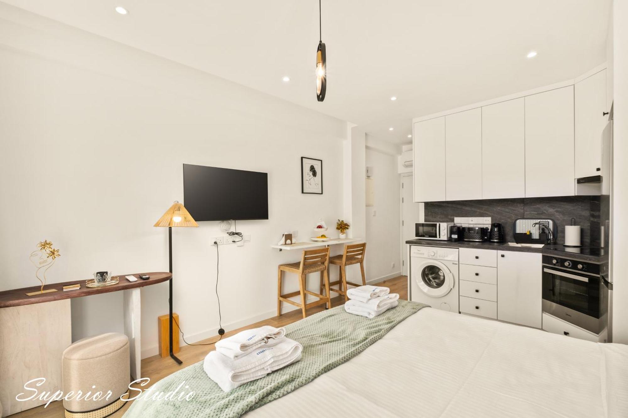 Lazuli Hermes Apartments Ларнака Екстер'єр фото
